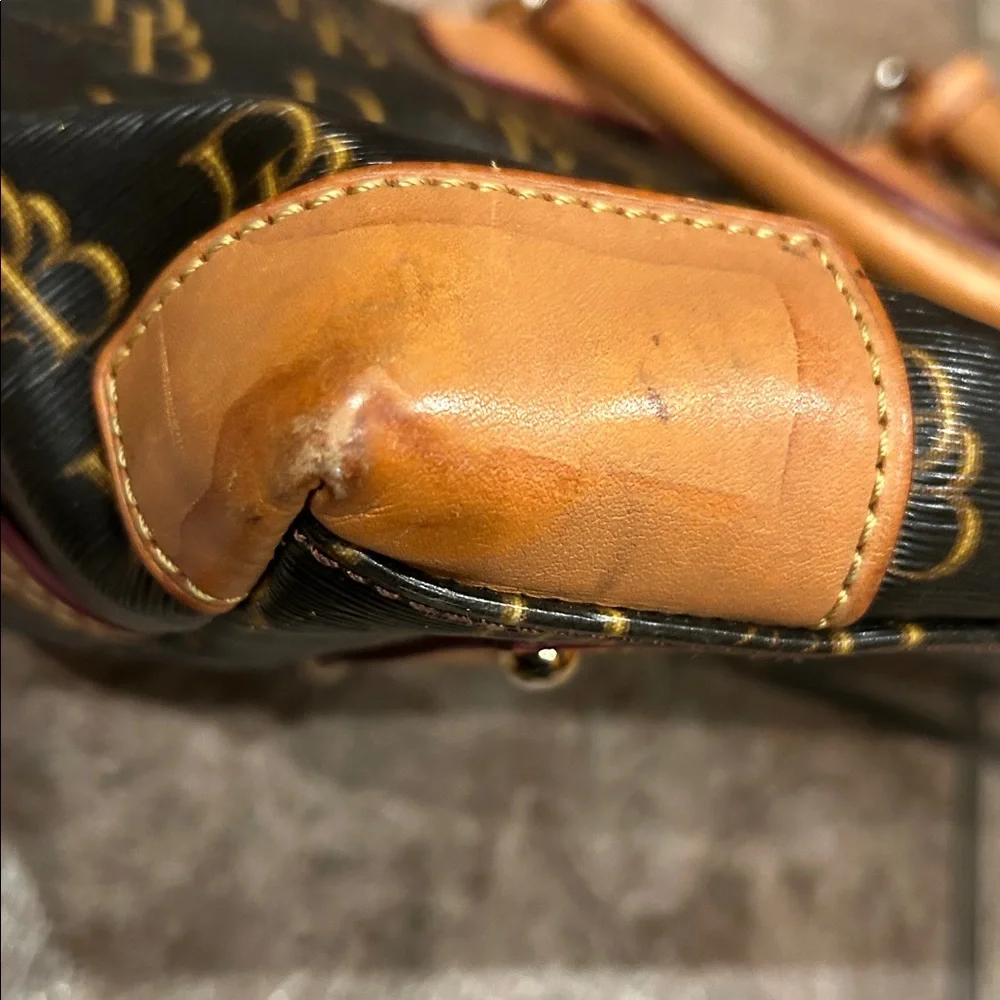 Vintage Dooney & Bourke Satchel Purse - Picture 9 of 14
